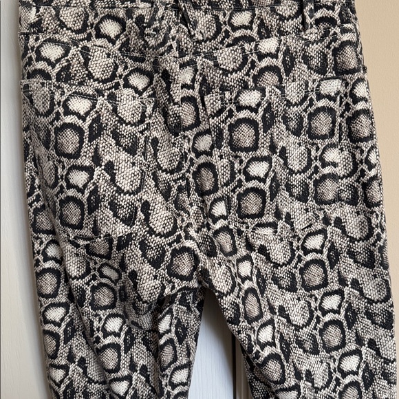 GOOD AMERICAN "Good Legs" Snakeskin Print Jeans Pockets Belt Loops Size 4/27 - Picture 6 of 12